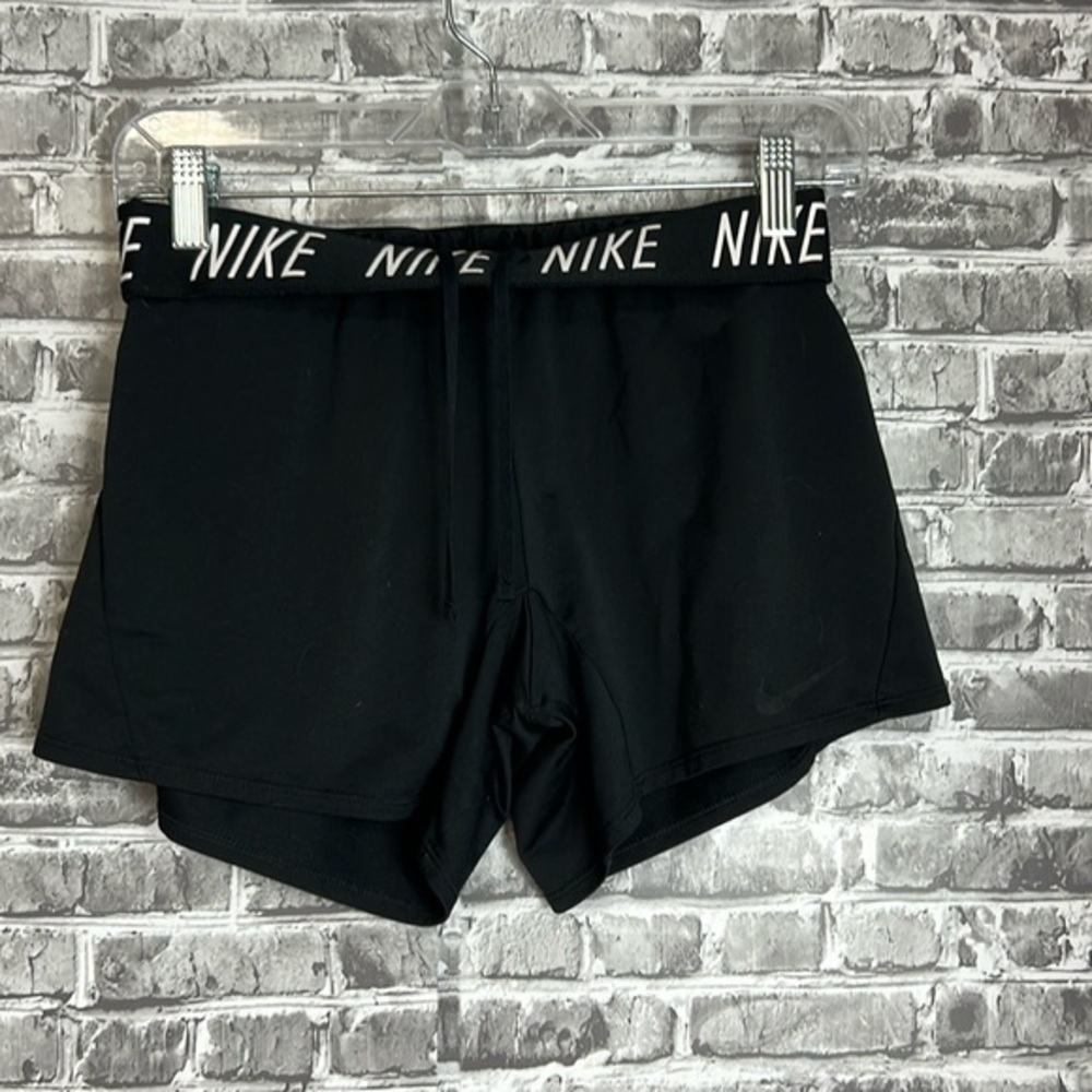 ‎Nike